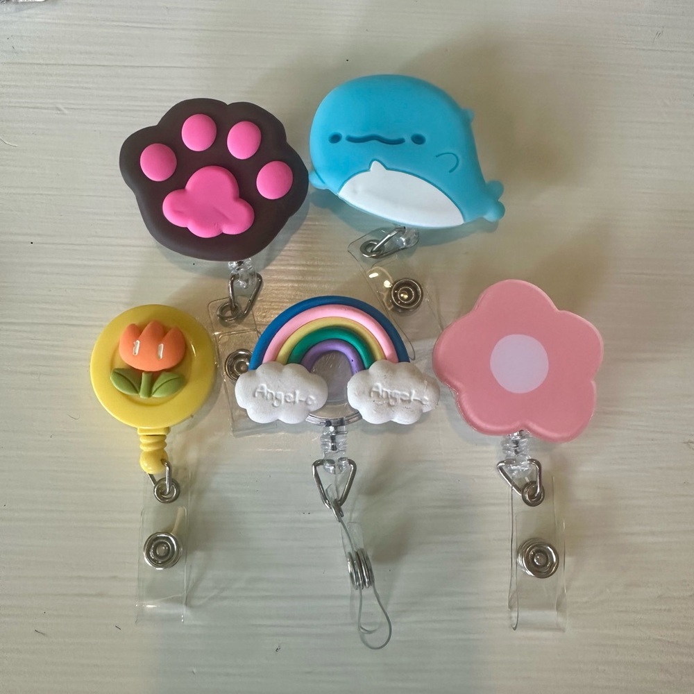5-Pack Cute Belt-Clip Badge Reels – ID Holder Bundle